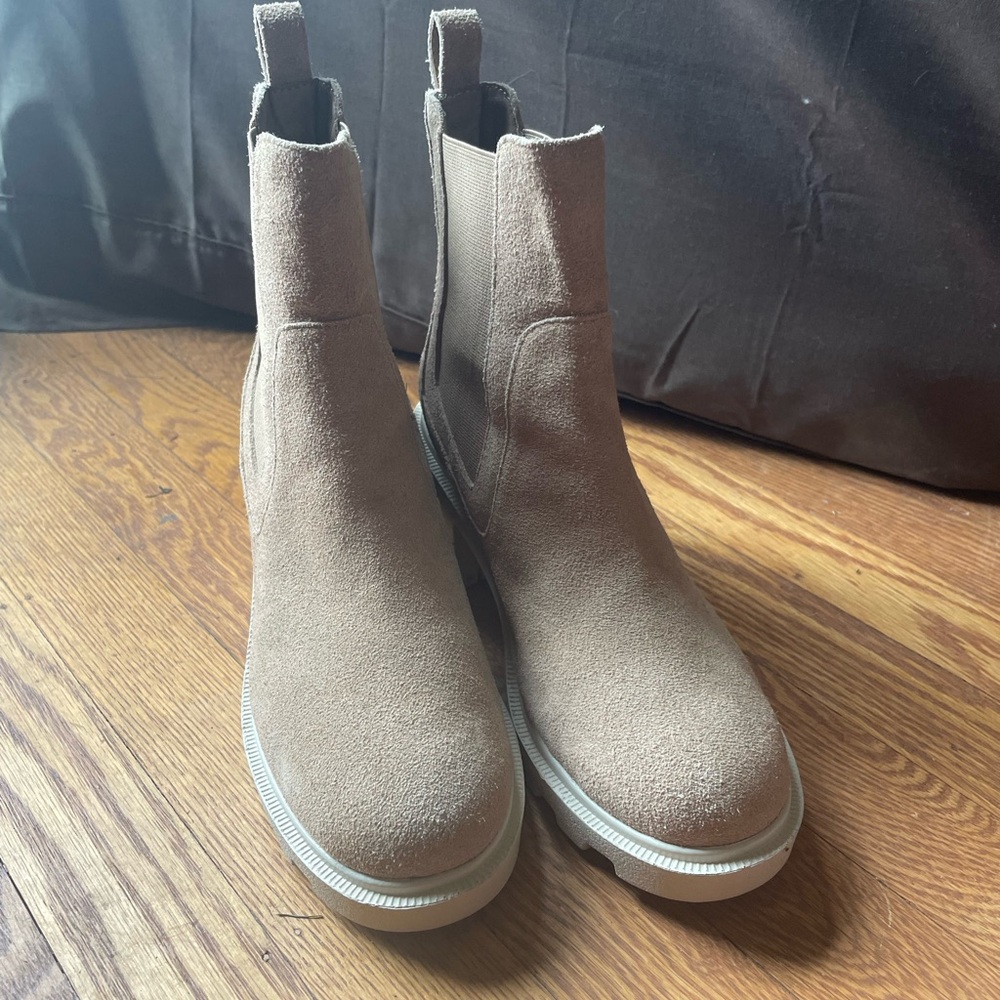 Tan Camel Suede Ankle Boots